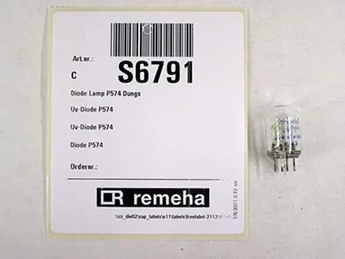 UV-Diode, verpackt mit Artikelinformationen, stammt von der Marke Remeha. Abgebildet ist die Diode in einer transparenten Hülle neben einer Informationskarte.